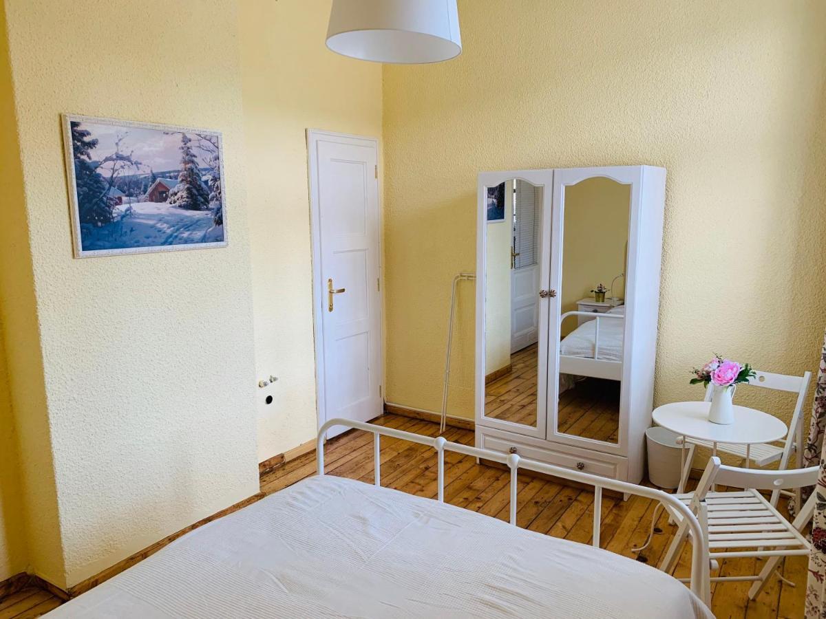 Tanin House - Three-Bedroom Apartment, Sauna And Gym 10' Away From Borovets ซาโมคอฟ ภายนอก รูปภาพ
